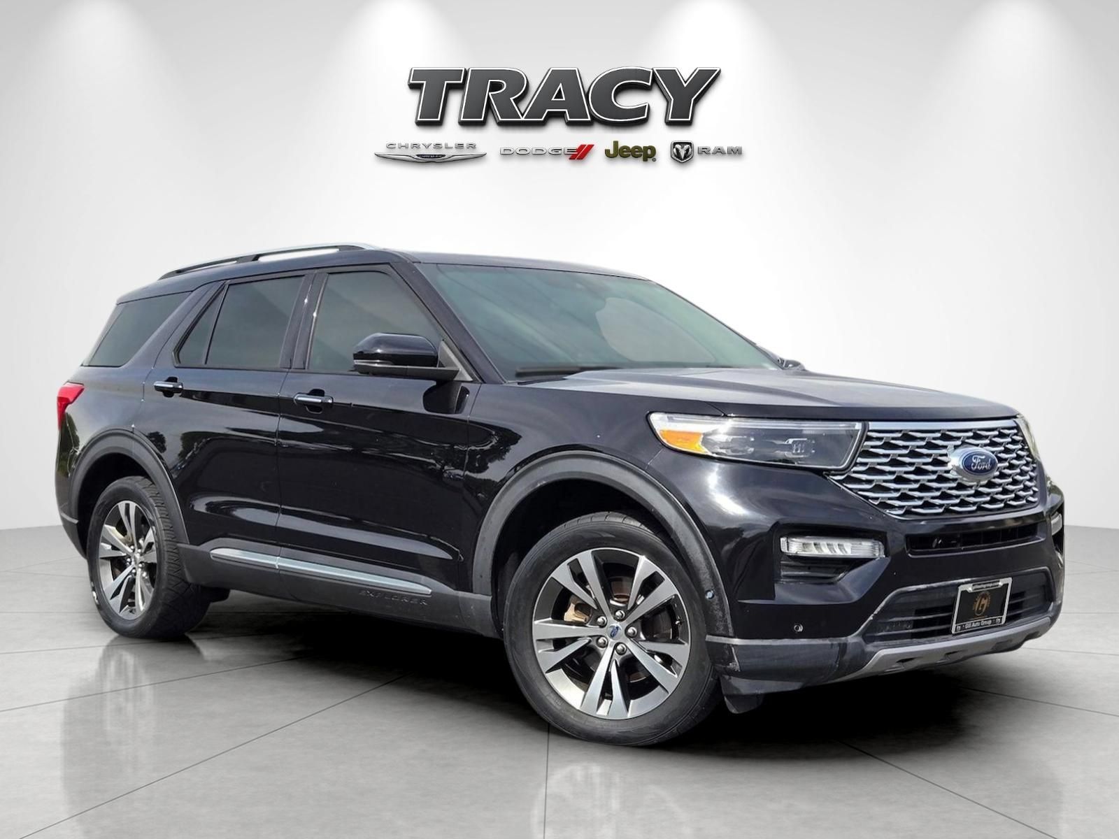 Used 2020 Ford Explorer Platinum w/ Premium Technology Package AWD/4WD image 2