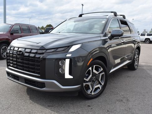 Used 2023 Hyundai Palisade Limited image 5