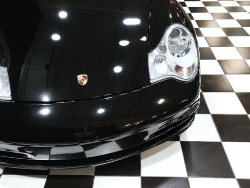 Used 2003 Porsche 911 Carrera 4 AWD/4WD image 17