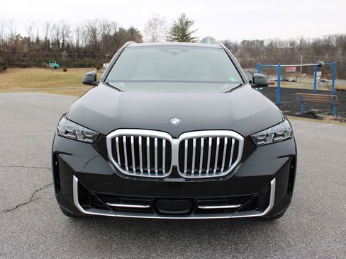 New 2026 BMW X5 xDrive40i image 3