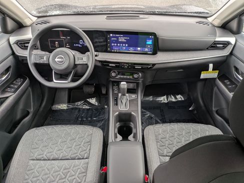 New 2026 Nissan Kicks SV image 10