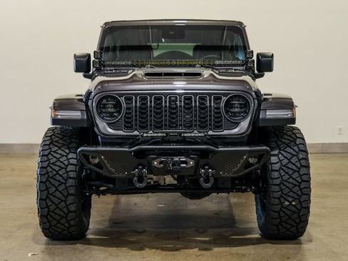 Used 2025 Jeep Wrangler Unlimited Rubicon 392 image 2