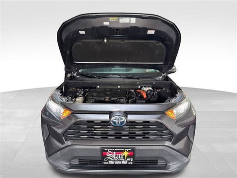 Used 2020 Toyota RAV4 LE AWD/4WD image 11