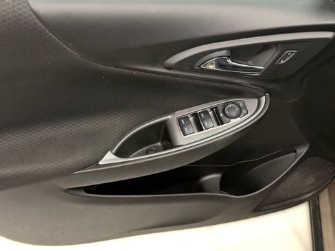 Used 2024 Chevrolet Malibu LT FWD image 11