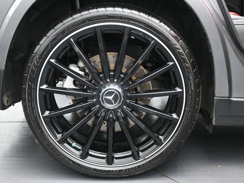 Used 2024 Mercedes-Benz GLA 35 AMG 4MATIC image 12