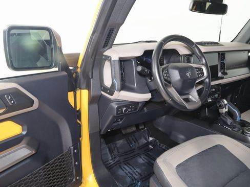 Used 2022 Ford Bronco Wildtrak image 52