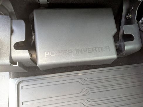 Used 2018 Ford F150 Raptor w/ Equipment Group 802A Luxury image 71