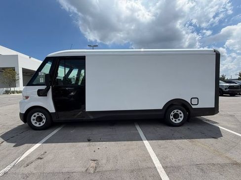 Used 2024 Chevrolet Brightdrop 600 w/ Battery Pack, Max Range AWD/4WD image 4