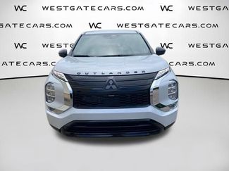 New 2026 Mitsubishi Outlander LE FWD video 2