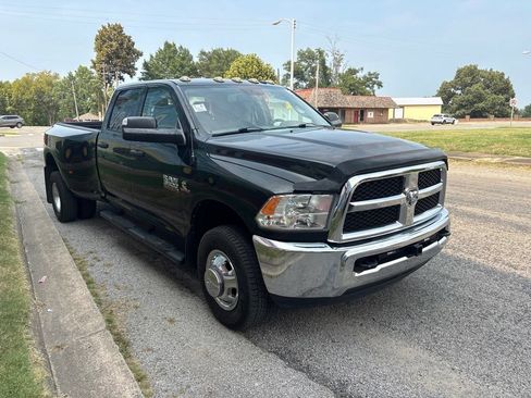 Used 2015 RAM 3500 Tradesman w/ Chrome Appearance Group AWD/4WD image 10