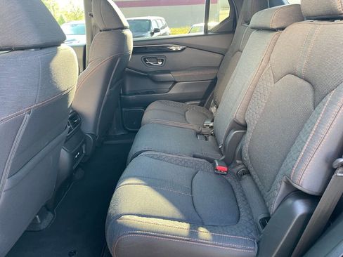 Certified 2023 Honda Pilot Sport image 20