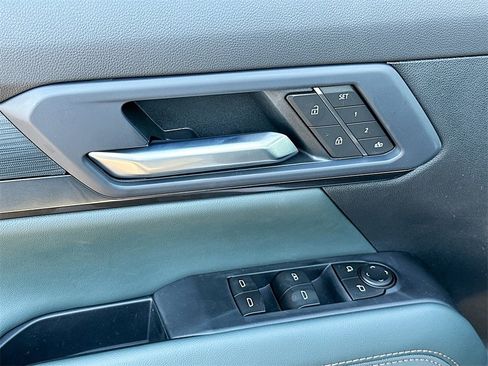 New 2026 GMC Terrain AT4 w/ Convenience Package III image 21