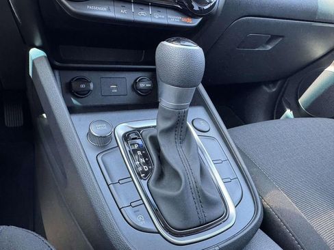 Used 2023 Hyundai Kona SEL AWD/4WD image 27