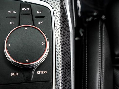 Used 2023 BMW M240i xDrive Coupe w/ Premium Package image 18