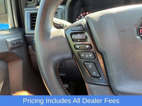 Used 2023 Nissan Titan PRO-4X w/ Pro-4x Convenience Package AWD/4WD image 10