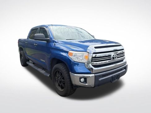 Used 2016 Toyota Tundra SR5 w/ SR5 Upgrade Package RWD image 4