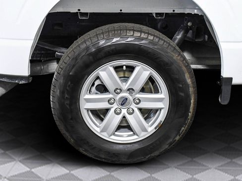 Used 2023 Ford F150 XLT image 28