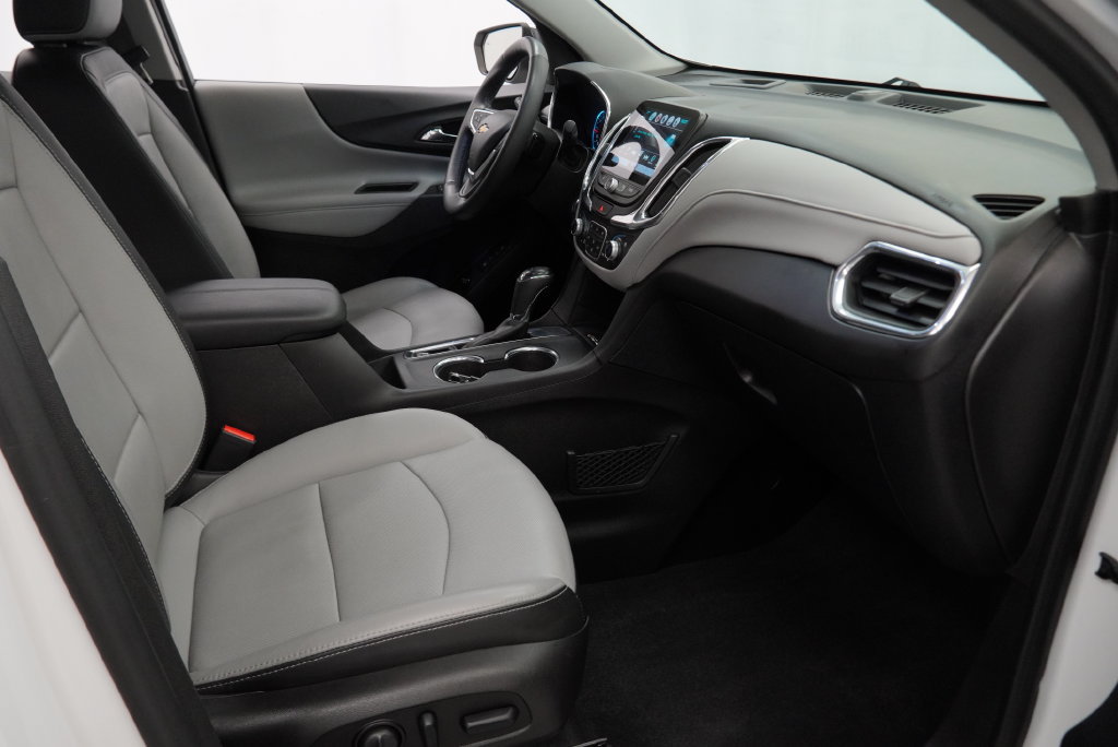 Used 2018 Chevrolet Equinox Premier FWD image 39
