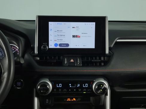 Used 2023 Toyota RAV4 Adventure image 22