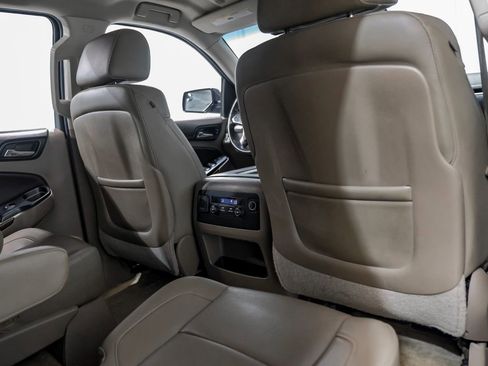 Used 2015 Chevrolet Suburban LT w/ Max Trailering Package RWD image 33