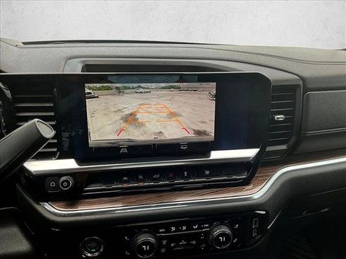 Used 2023 Chevrolet Silverado 1500 LT RWD image 23
