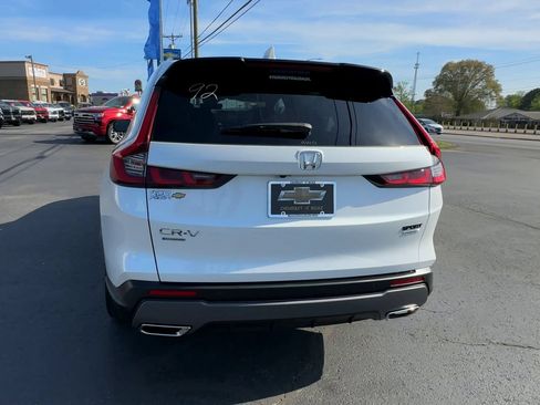 Used 2024 Honda CR-V Sport Touring image 7
