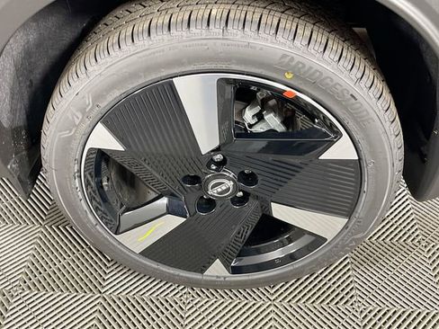 New 2026 Nissan Kicks SR w/ Cold Weather Package image 21