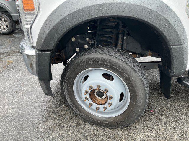 Used 2021 Ford F550 4x4 Regular Cab Super Duty image 17