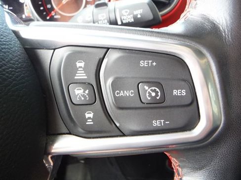 Used 2021 Jeep Wrangler Unlimited Rubicon w/ Dual Top Group AWD/4WD image 39