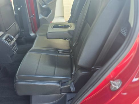 Used 2019 Volkswagen Tiguan SE w/ Panoramic Sunroof Package AWD/4WD image 28