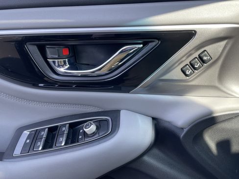 Used 2021 Subaru Legacy Limited w/ Popular Package #2 image 10