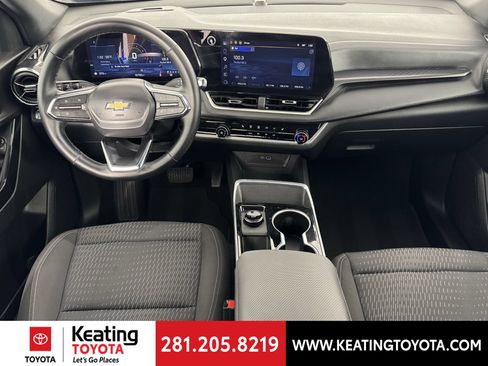 Used 2026 Chevrolet Equinox LT FWD image 22