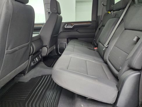 Used 2025 Chevrolet Silverado 2500 LT w/ All Star Edition image 9