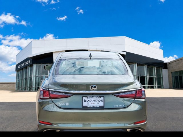 Used 2025 Lexus ES 350 w/ Premium Package FWD image 7