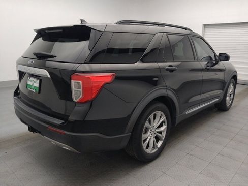 Used 2020 Ford Explorer XLT w/ Equipment Group 202A RWD image 9