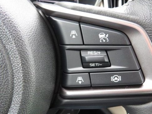 Used 2025 Subaru Outback Limited image 23