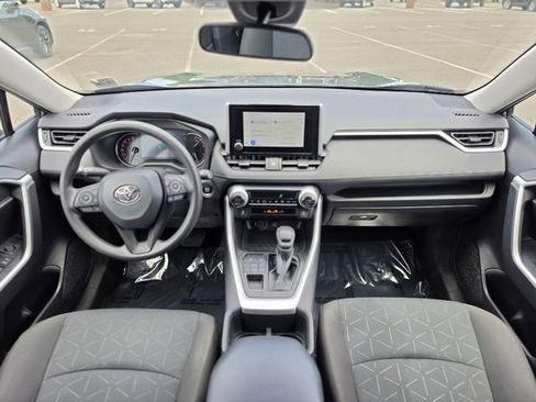 Used 2023 Toyota RAV4 XLE AWD/4WD image 30