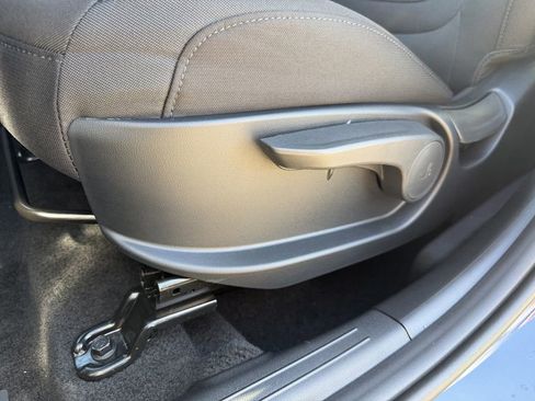 New 2026 Hyundai Tucson SE image 24