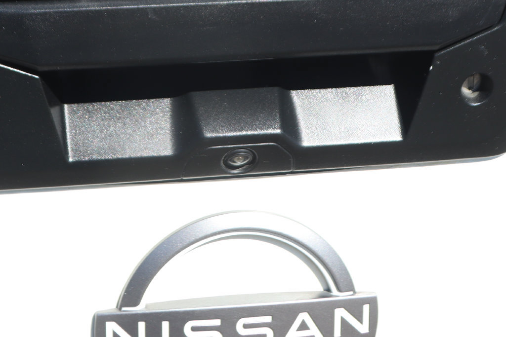 Used 2022 Nissan Frontier SV AWD/4WD image 42