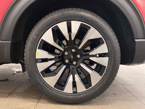 New 2026 Ford Explorer Platinum w/ LUX Leather Package image 26