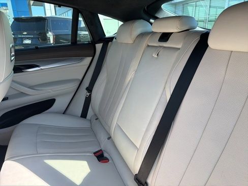 Used 2018 BMW X6 M w/ Executive Package image 8