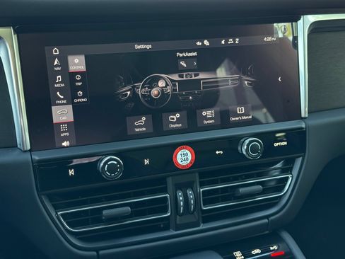 New 2026 Porsche Macan GTS AWD/4WD image 21