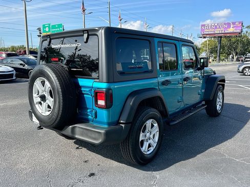 Used 2019 Jeep Wrangler Unlimited Sport S image 6