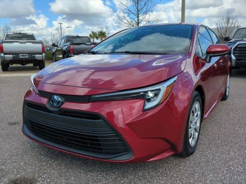 Certified 2024 Toyota Corolla LE image 2