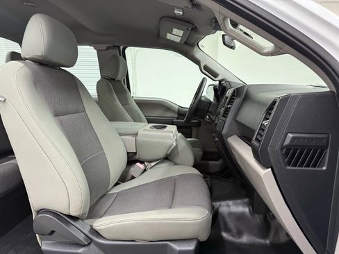 Used 2019 Ford F150 XL w/ Equipment Group 101A Mid AWD/4WD image 12
