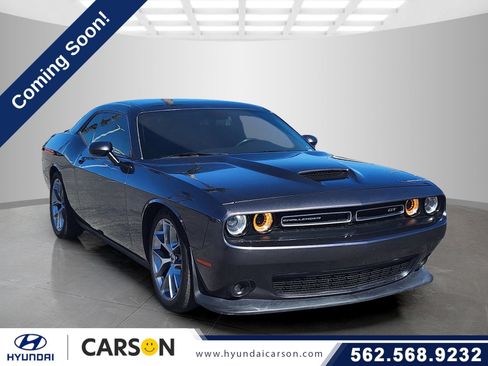 Used 2022 Dodge Challenger GT RWD image 1