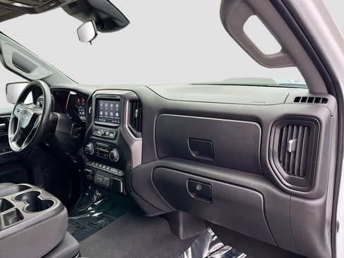 Used 2023 Chevrolet Silverado 1500 Custom Trail Boss w/ LPO, Dark Essentials Package AWD/4WD image 27