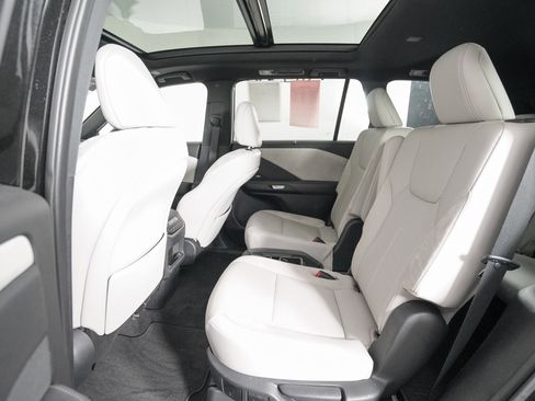 Certified 2024 Lexus TX 350 FWD image 13