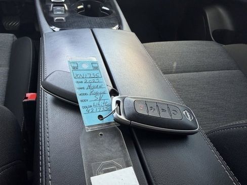 Certified 2023 Nissan Rogue SV image 36