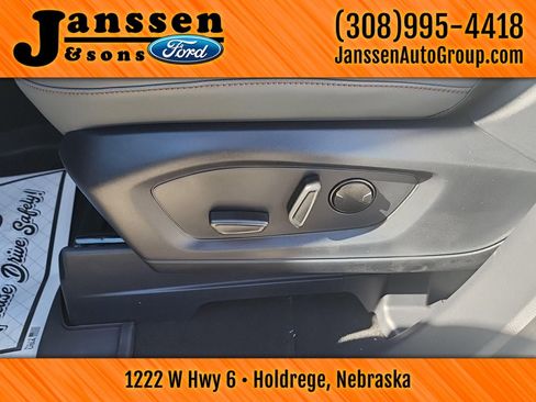 New 2026 Ford Explorer Active w/ Active Comfort Package image 23